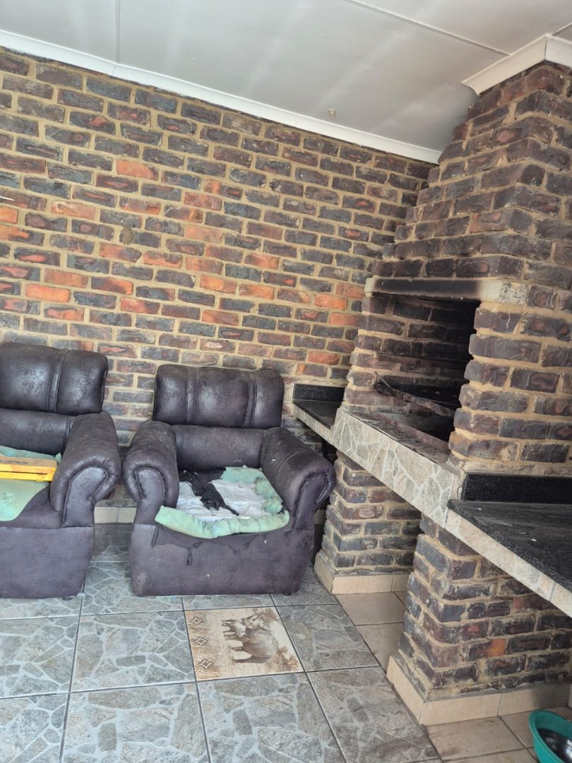  Bedroom Property for Sale in Elandsrand North West